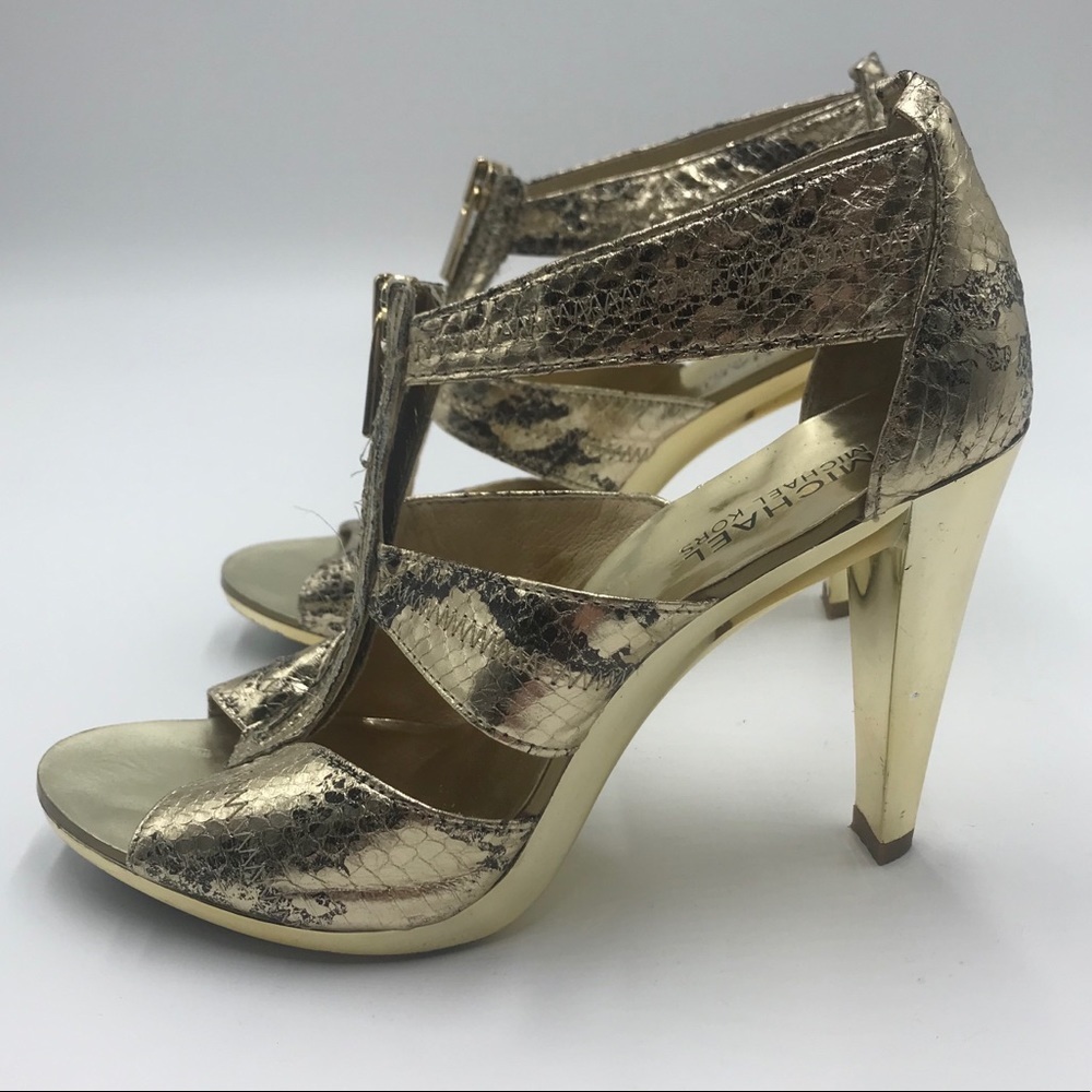 S9- MICHAEL KORS | Berkeley T Strap Snakeskin Heels